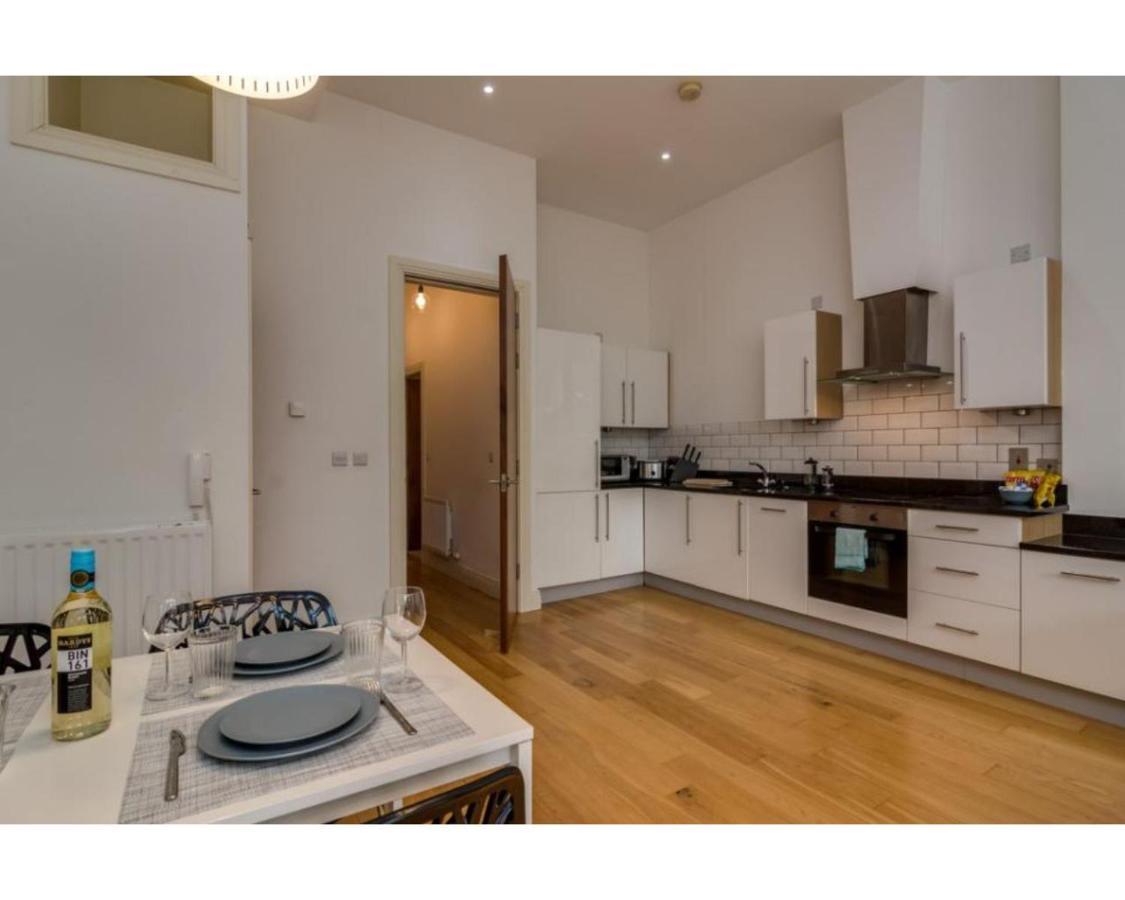 Central Belfast Apartments Fitzrovia Exterior foto